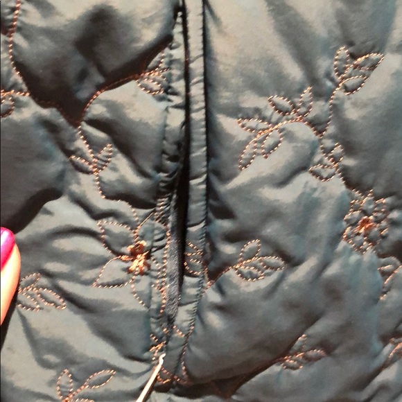 EUC lightweight vest - Picture 8 of 8